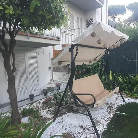 Domusauroom, Relax Nel Cuore Della Versilia - Pet Friendly Apartment Viareggio