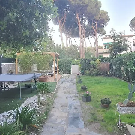 Domusauroom, Relax Nel Cuore Della Versilia - Pet Friendly Apartment *