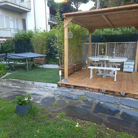 Apartment Domusauroom, Relax Nel Cuore Della Versilia - Pet Friendly *